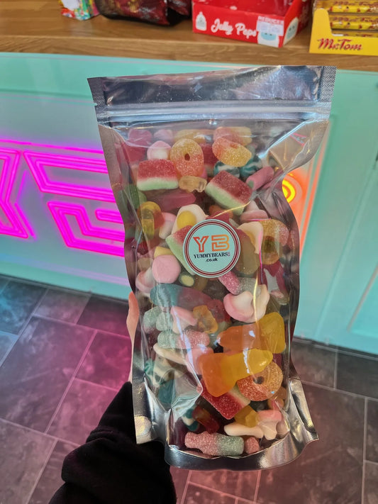 1kg fizzy & gummy pick and mix pouch